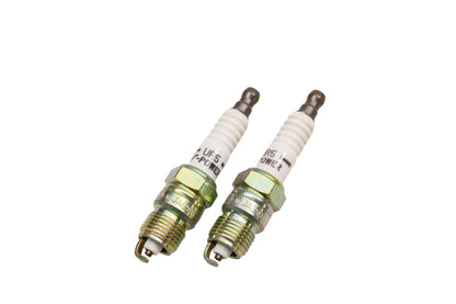 NGK UR5, 2771 V-Power Spark Plugs Qty 2 NOS