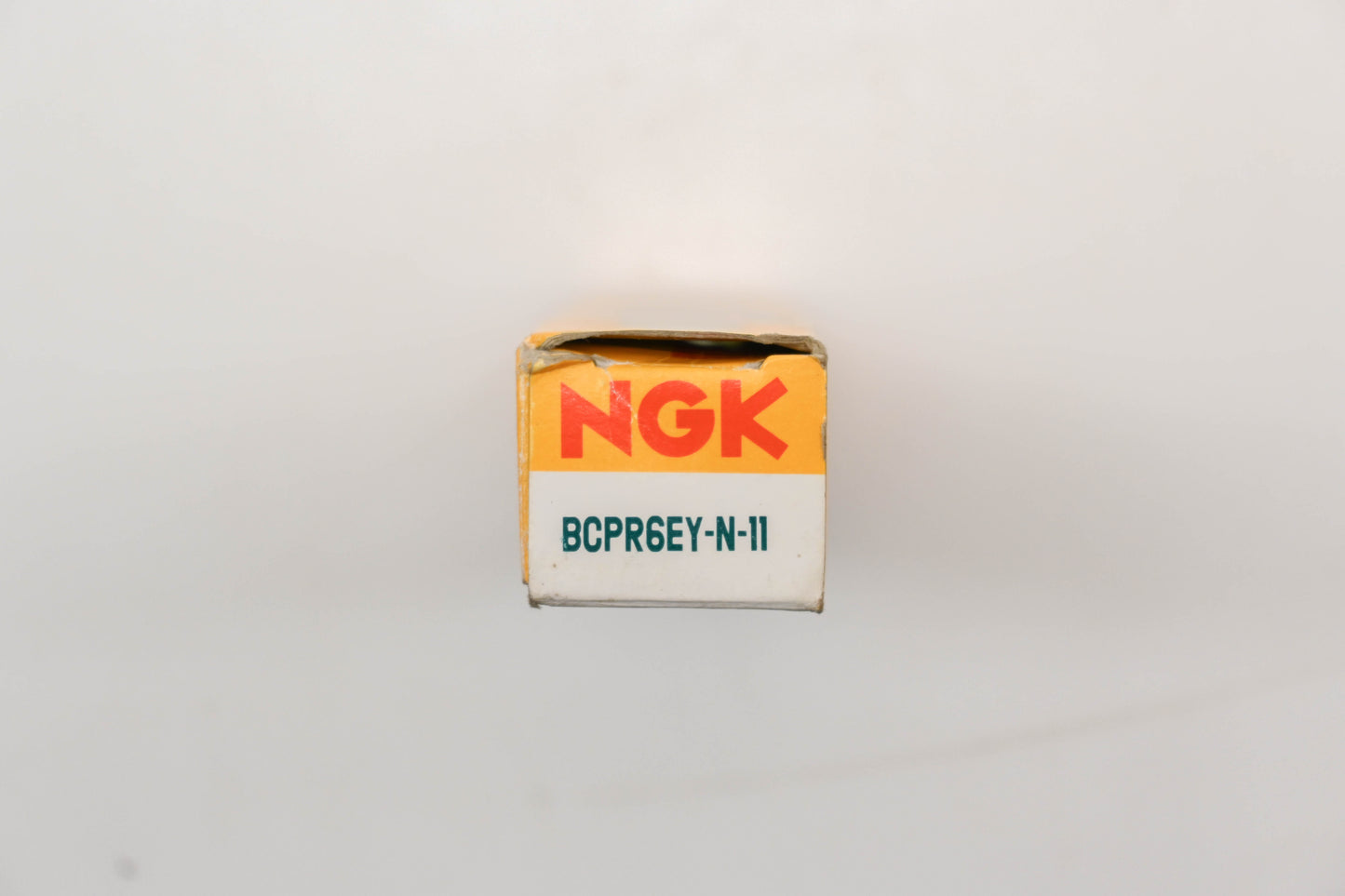 NGK BCPR6EY-N-11 Spark Plugs Qty 2 NOS