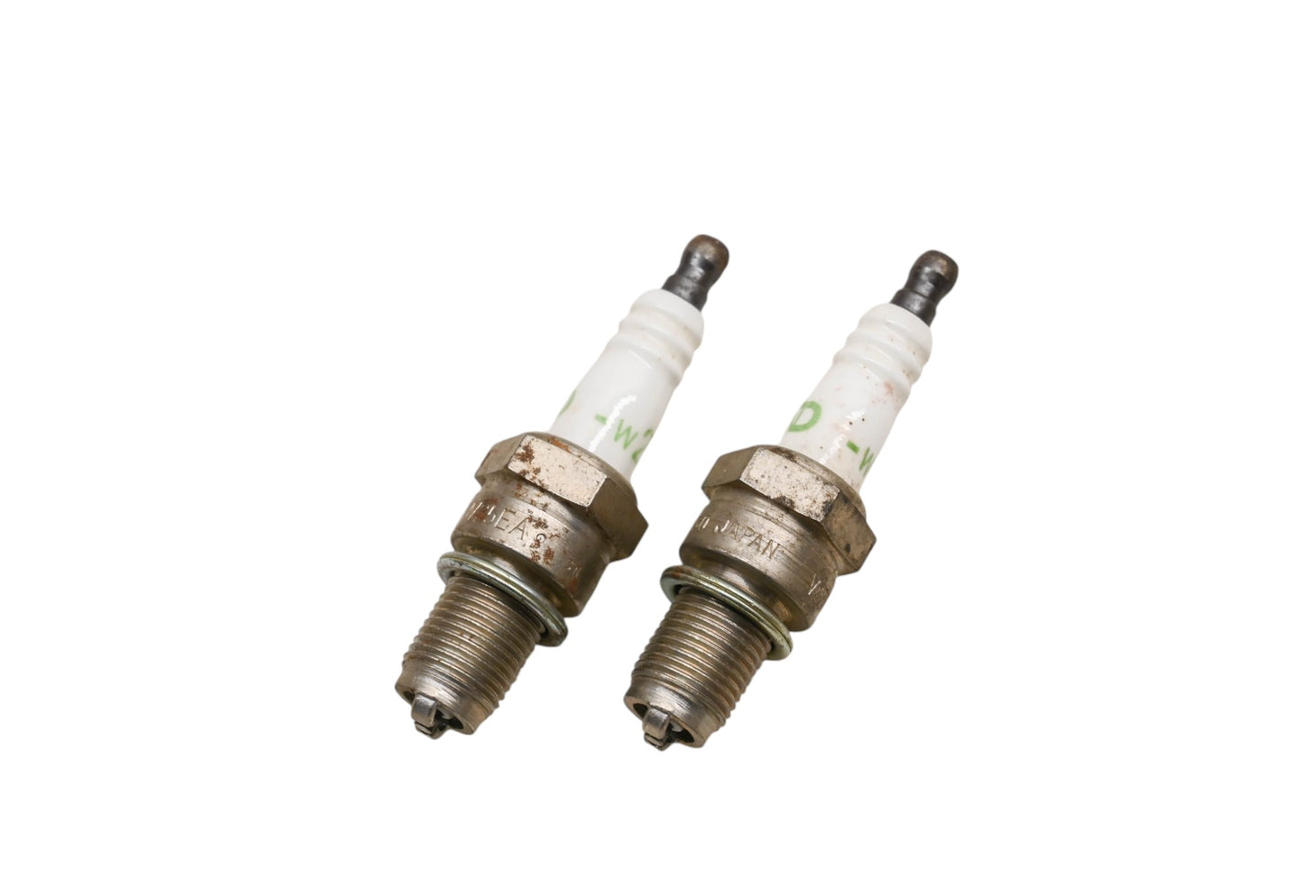 Nippon Denso W25EA Spark Plugs Qty 2 NOS