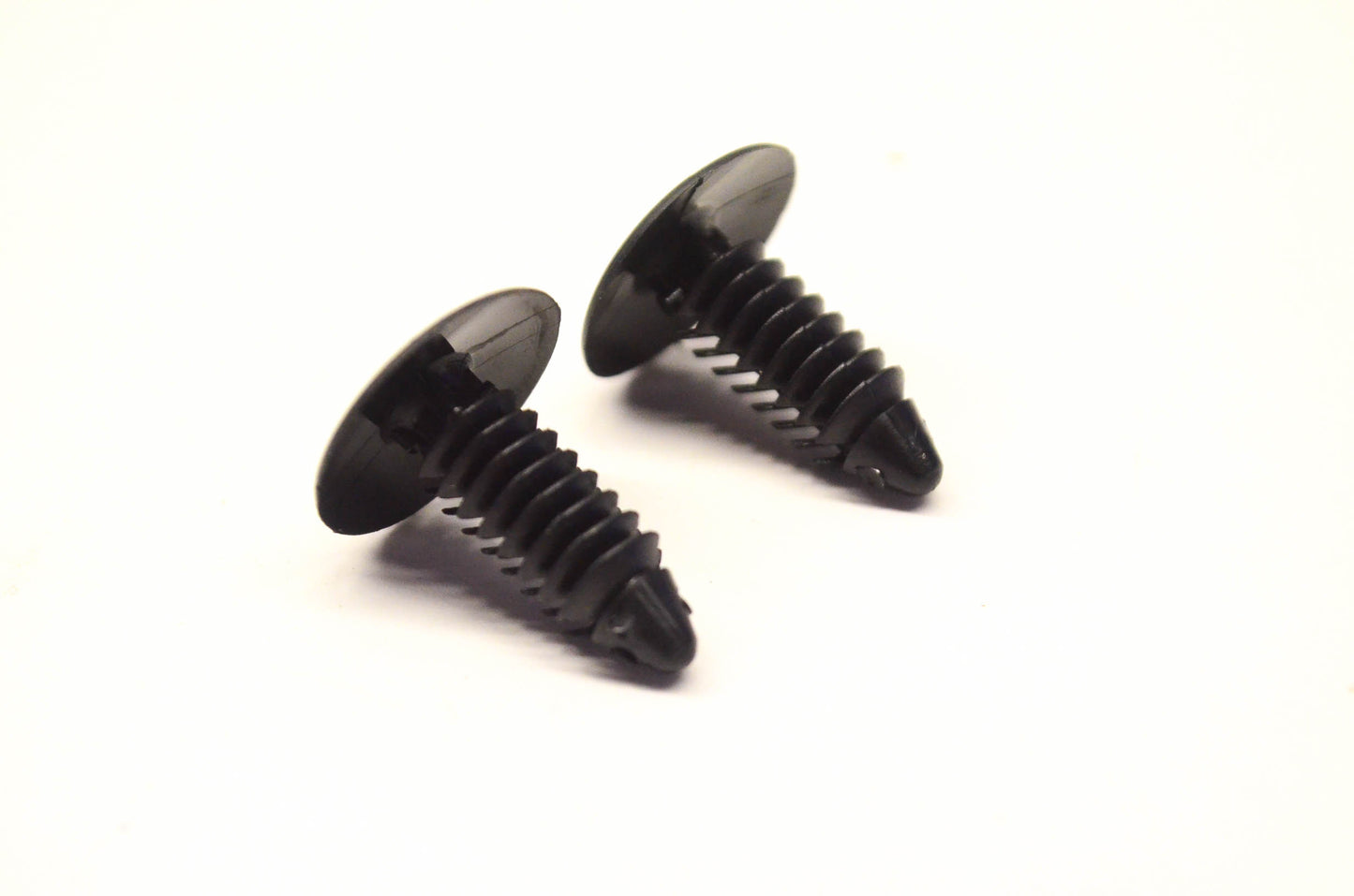 Troy-Bilt 1915290 Push in Fastener Qty 2 NOS