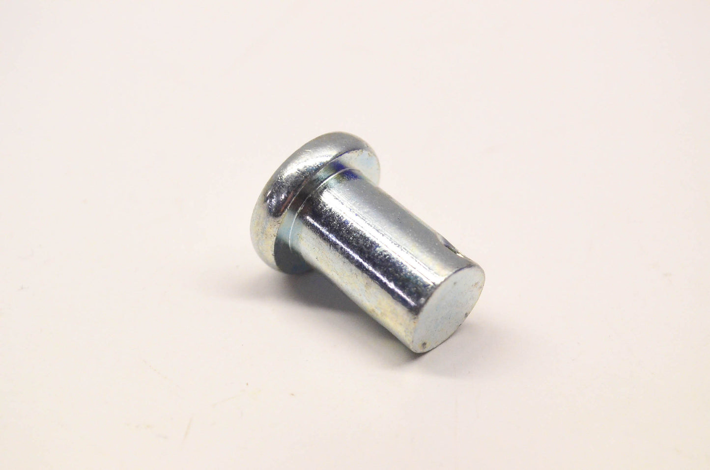MTD 911-0332, M568090 Lift Bracket Pin NOS