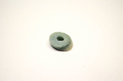 New OEM Briggs & Stratton 693867 Choke Shaft Seal NOS