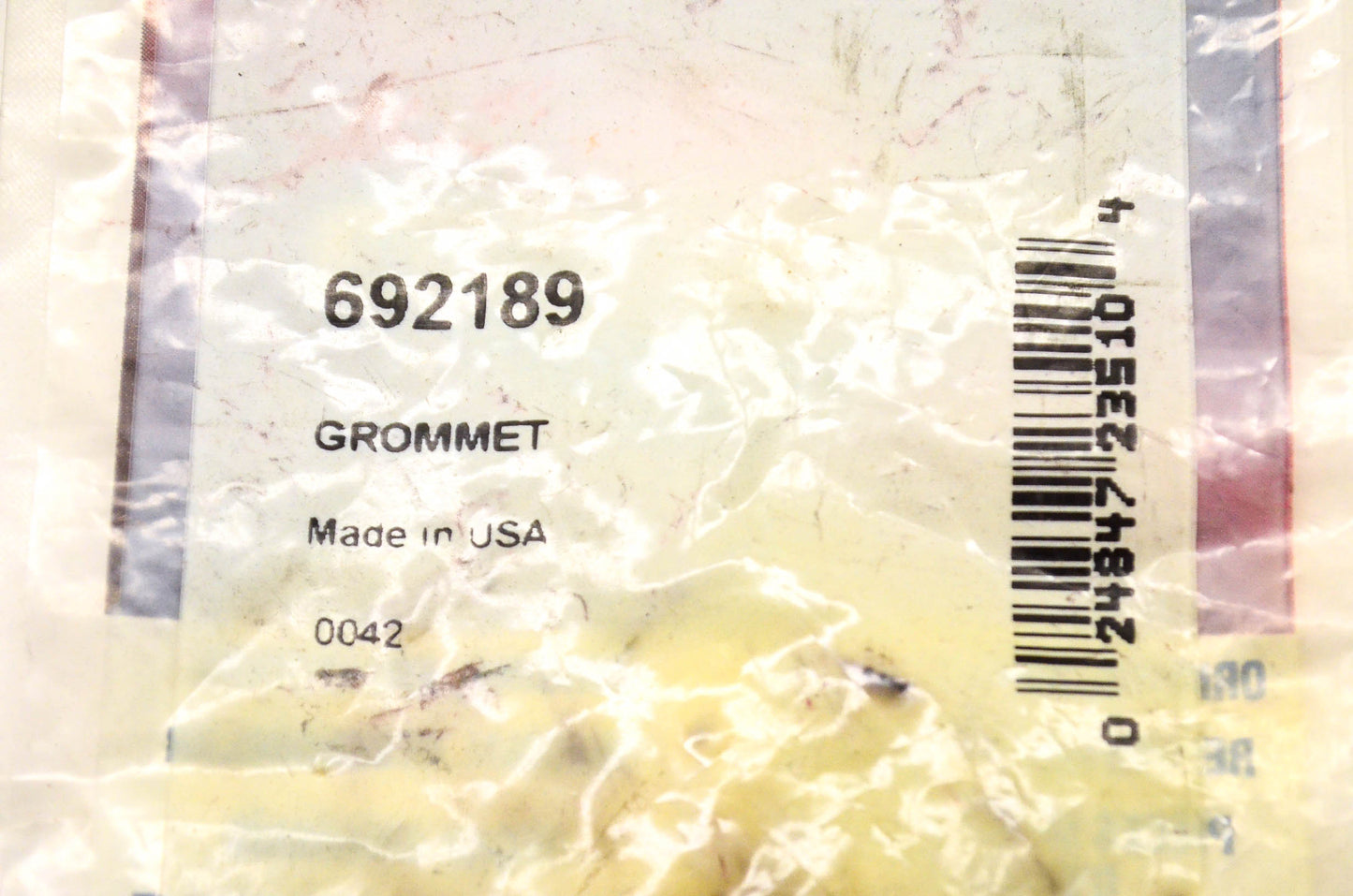 New OEM Briggs & Stratton 692189 Grommet NOS