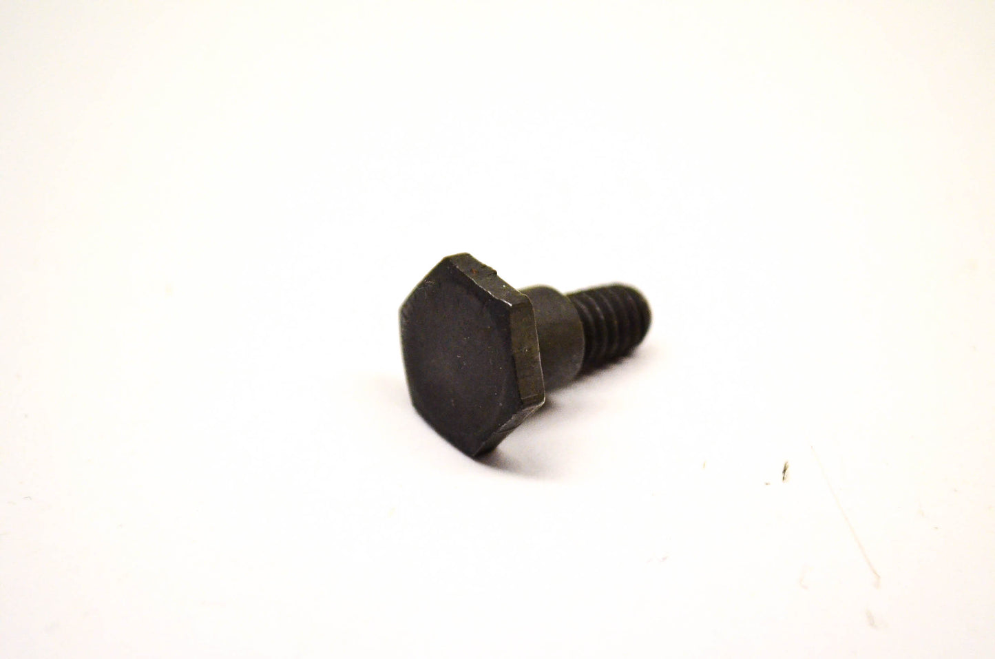MTD 938 0137A Shoulder Screw .340 X .285 (1/4"-20) NOS