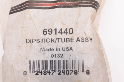 New OEM Briggs & Stratton 530010846, 691440 Dipstick Tube Assembly NOS