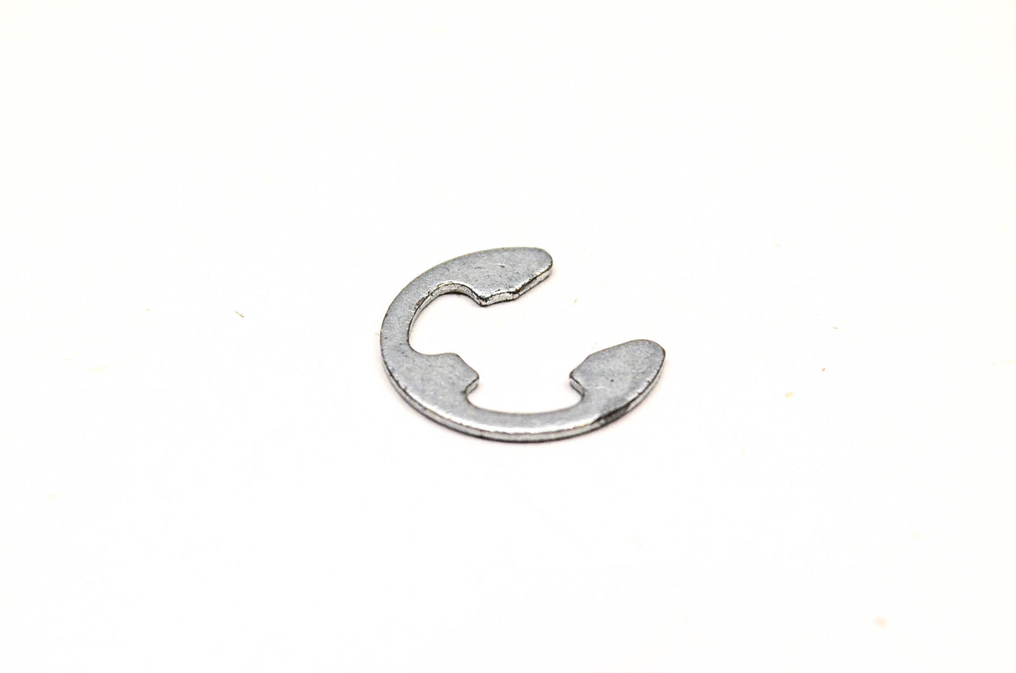 New OEM Briggs & Stratton 192050GS Axle E-Ring 1/2 Inch NOS