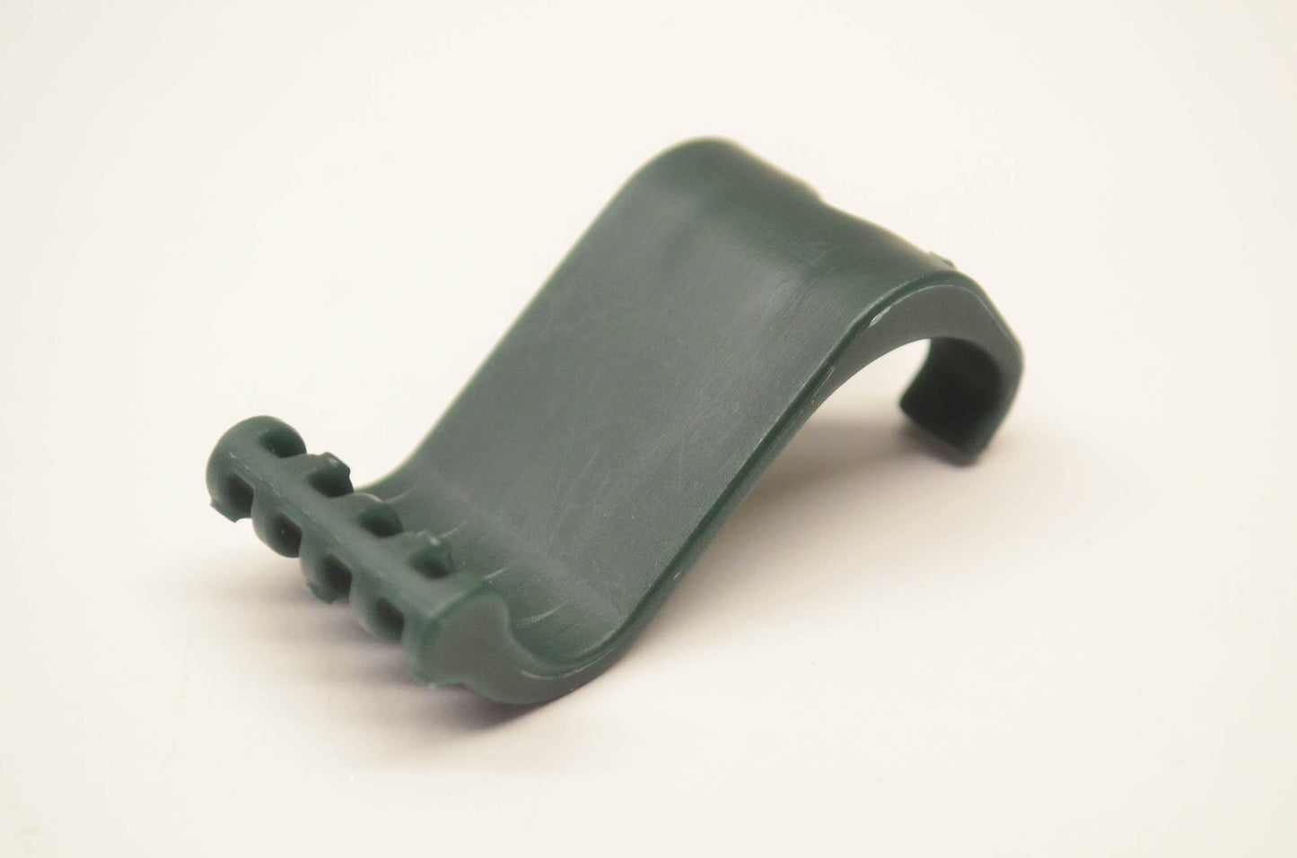 Rubbermaid 5A12 7 Big Max Shed Clip NOS