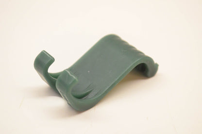 Rubbermaid 5A12 5 Big Max Shed Clip NOS