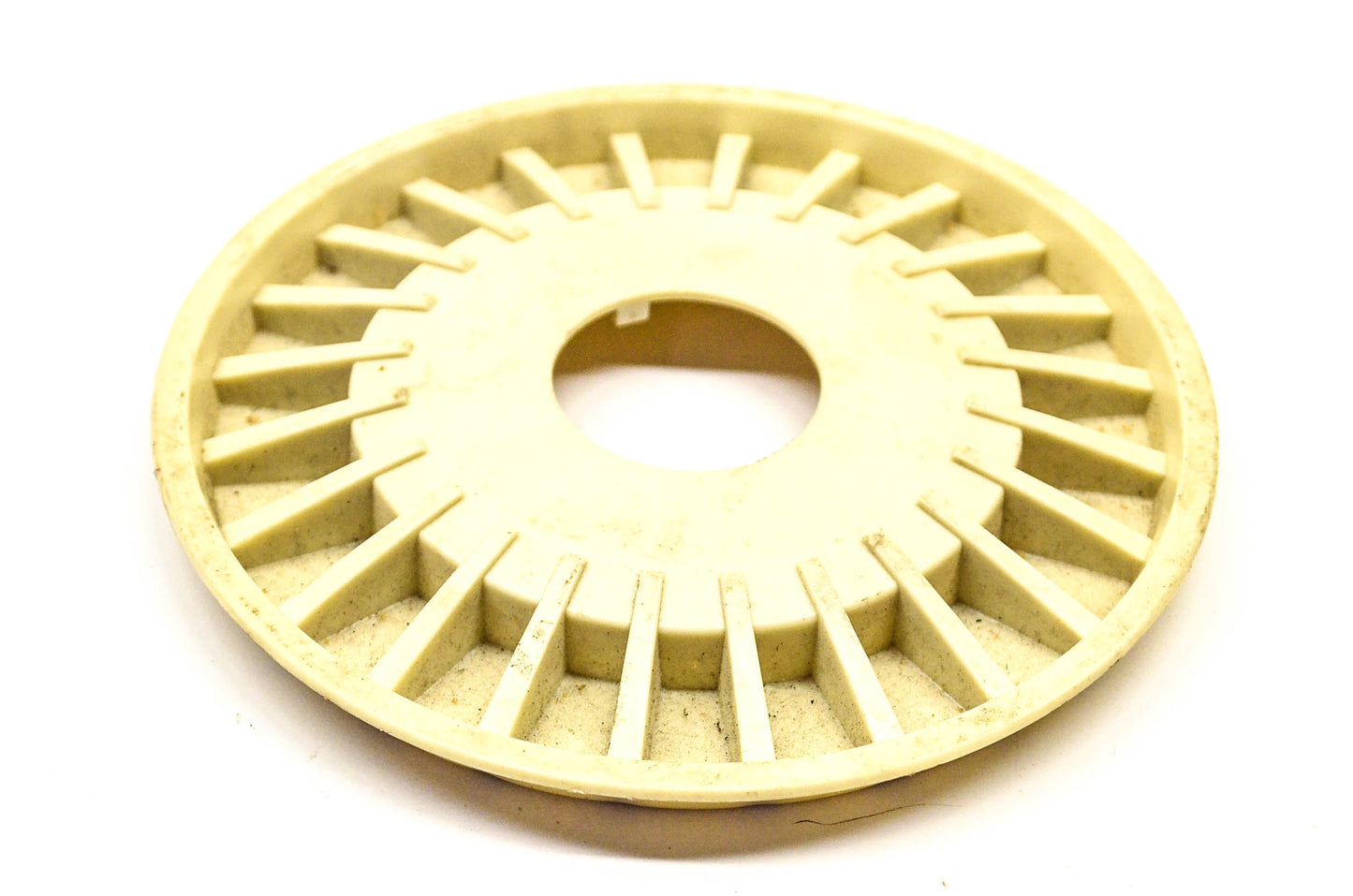 MTD 731-1888 Hub Cap NOS