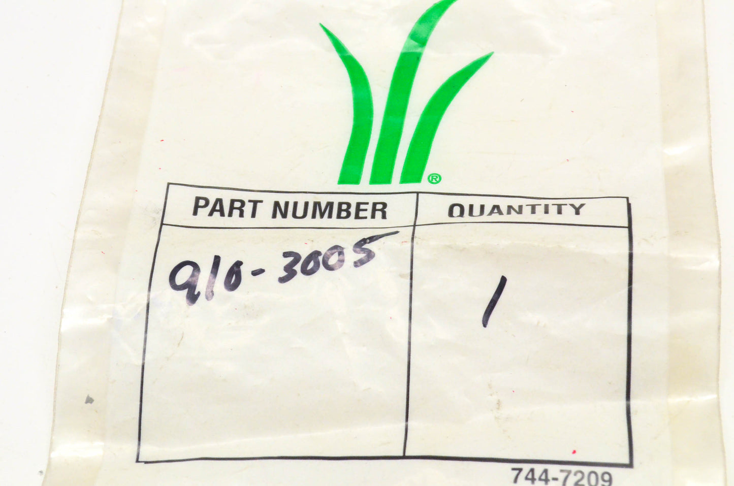 MTD 910-3005 Hex Screw NOS