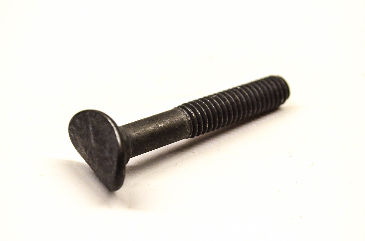 MTD 910-1174 Handle Bolt NOS