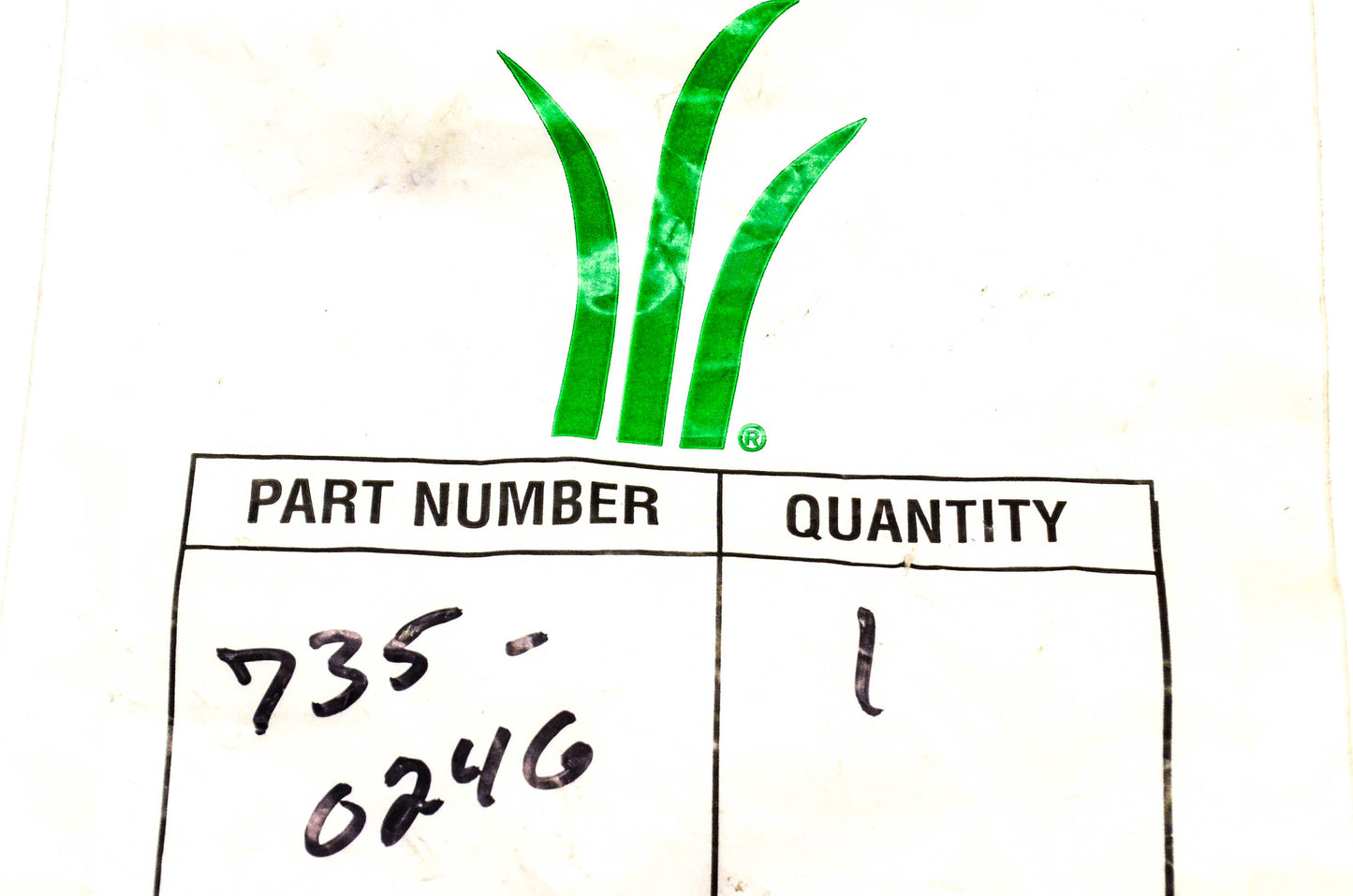 MTD 735-0246 Plug NOS