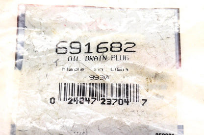 New OEM Briggs & Stratton 691682 Oil Drain Plug NOS