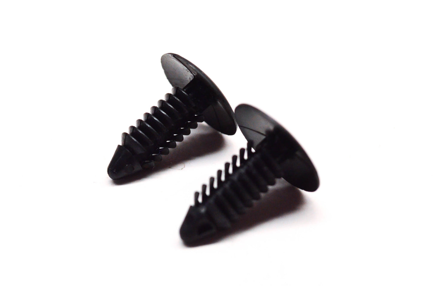 MTD 1915290 Push-In Fastener Qty 2 NOS