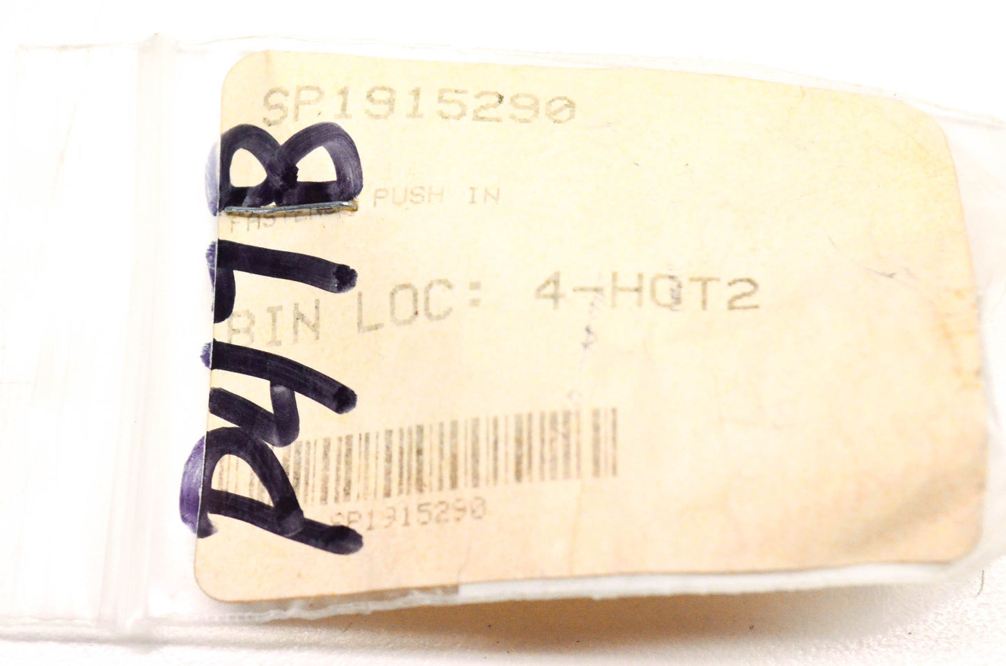 MTD 1915290 Push-In Fastener Qty 2 NOS