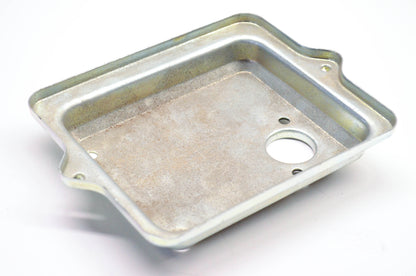 New OEM Briggs & Stratton 694484 Air Cleaner Base Assembly NOS