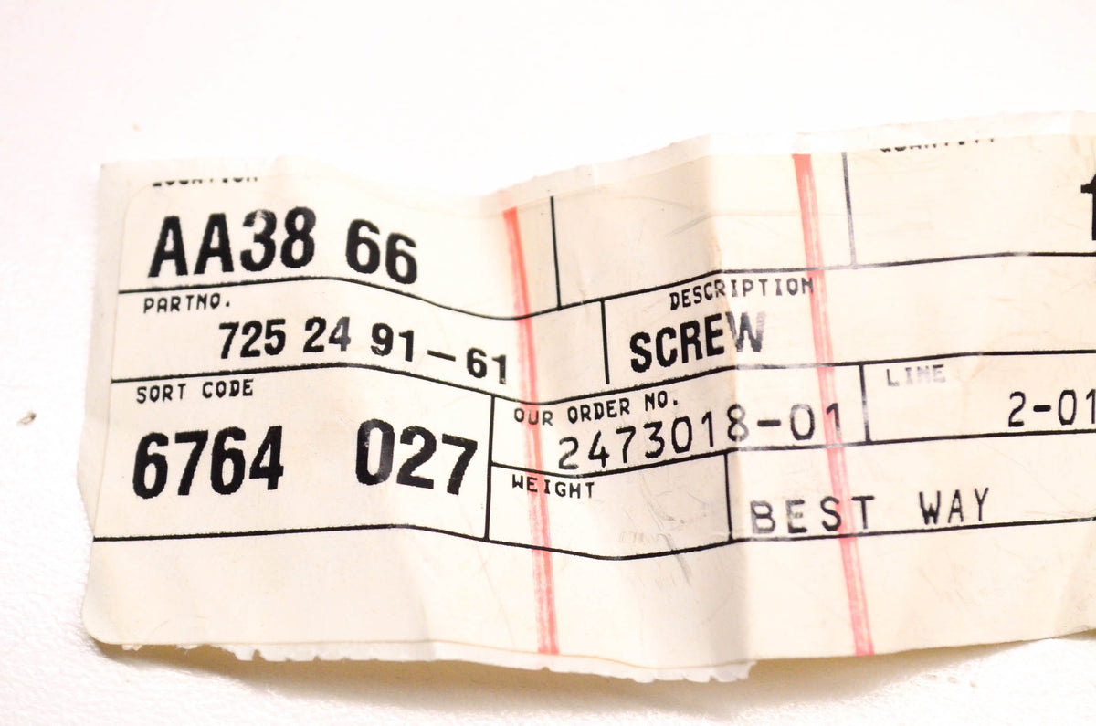 New OEM Husqvarna 725249161, 725 24 91-61 Screw M10 x 25 NOS