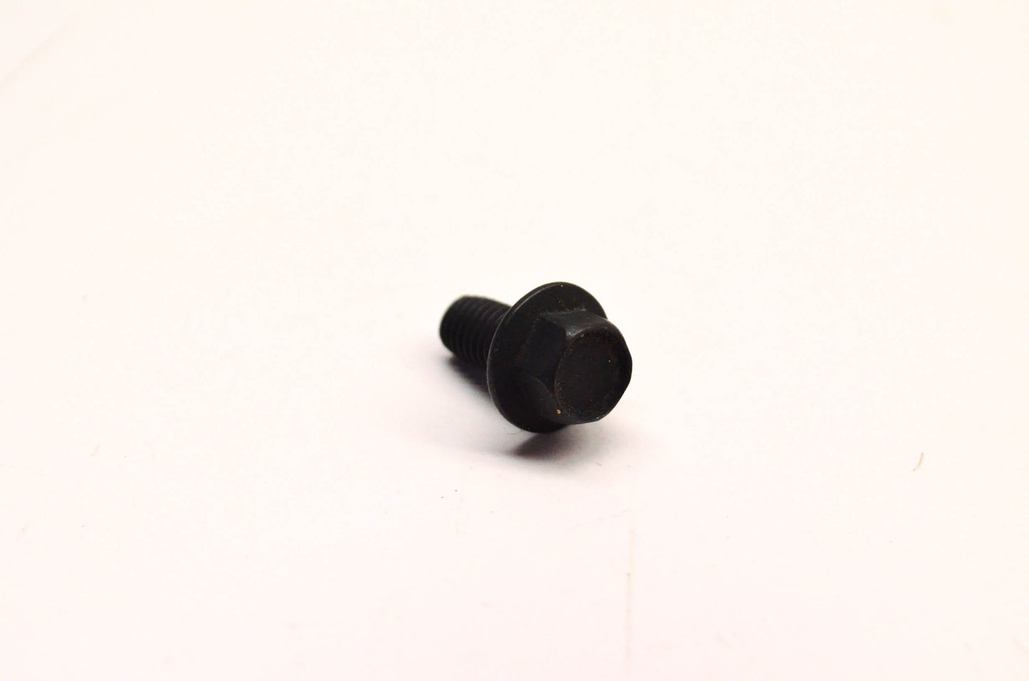 Generac 74908GS Taptite M5-0.8 x 10 Screw NOS