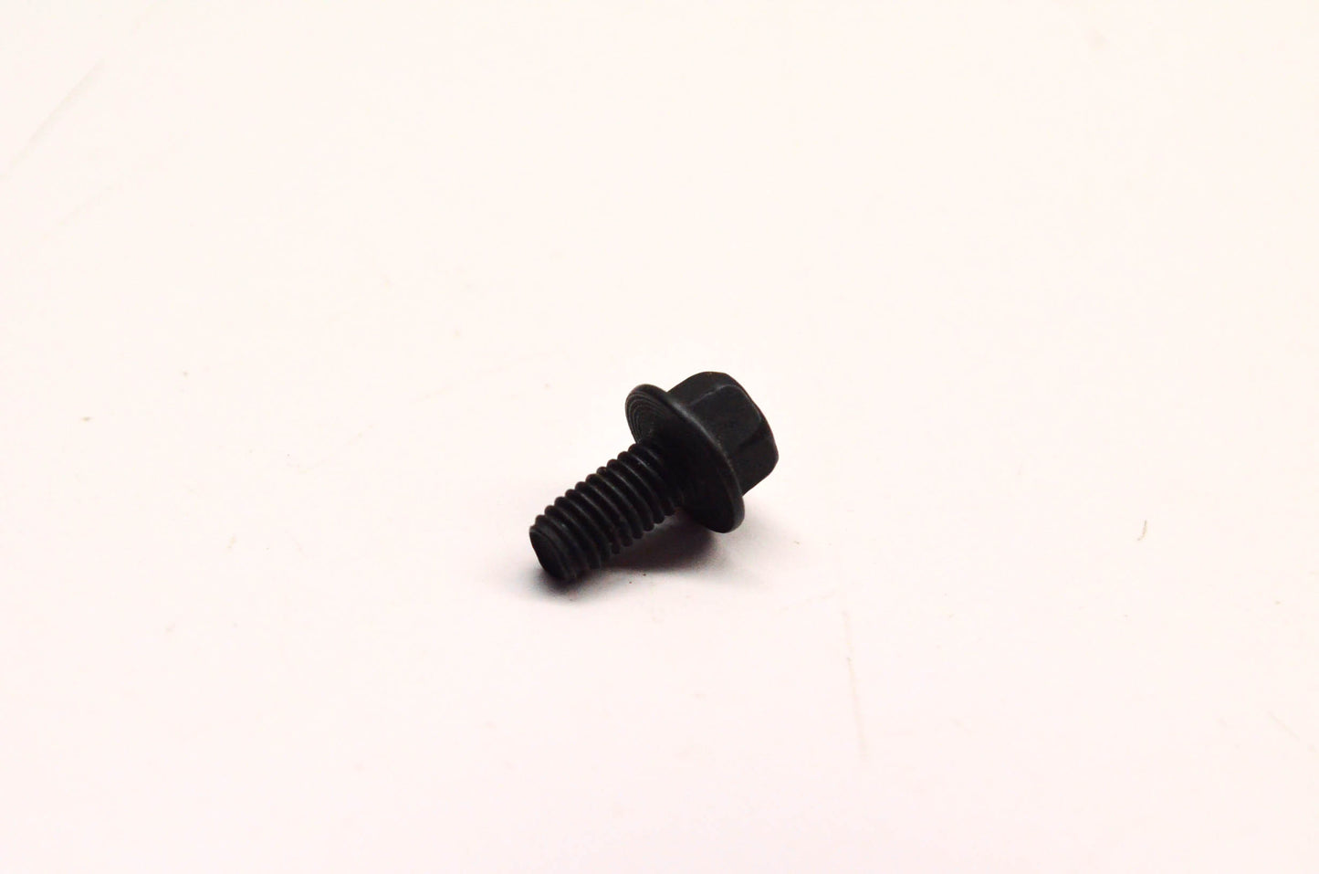 Generac 74908GS Taptite M5-0.8 x 10 Screw NOS
