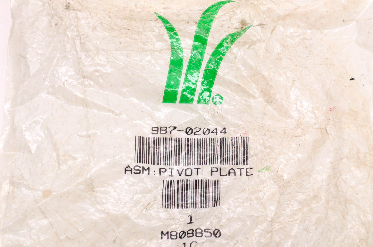 MTD 987-02044 Pivot Plate Assembly NOS