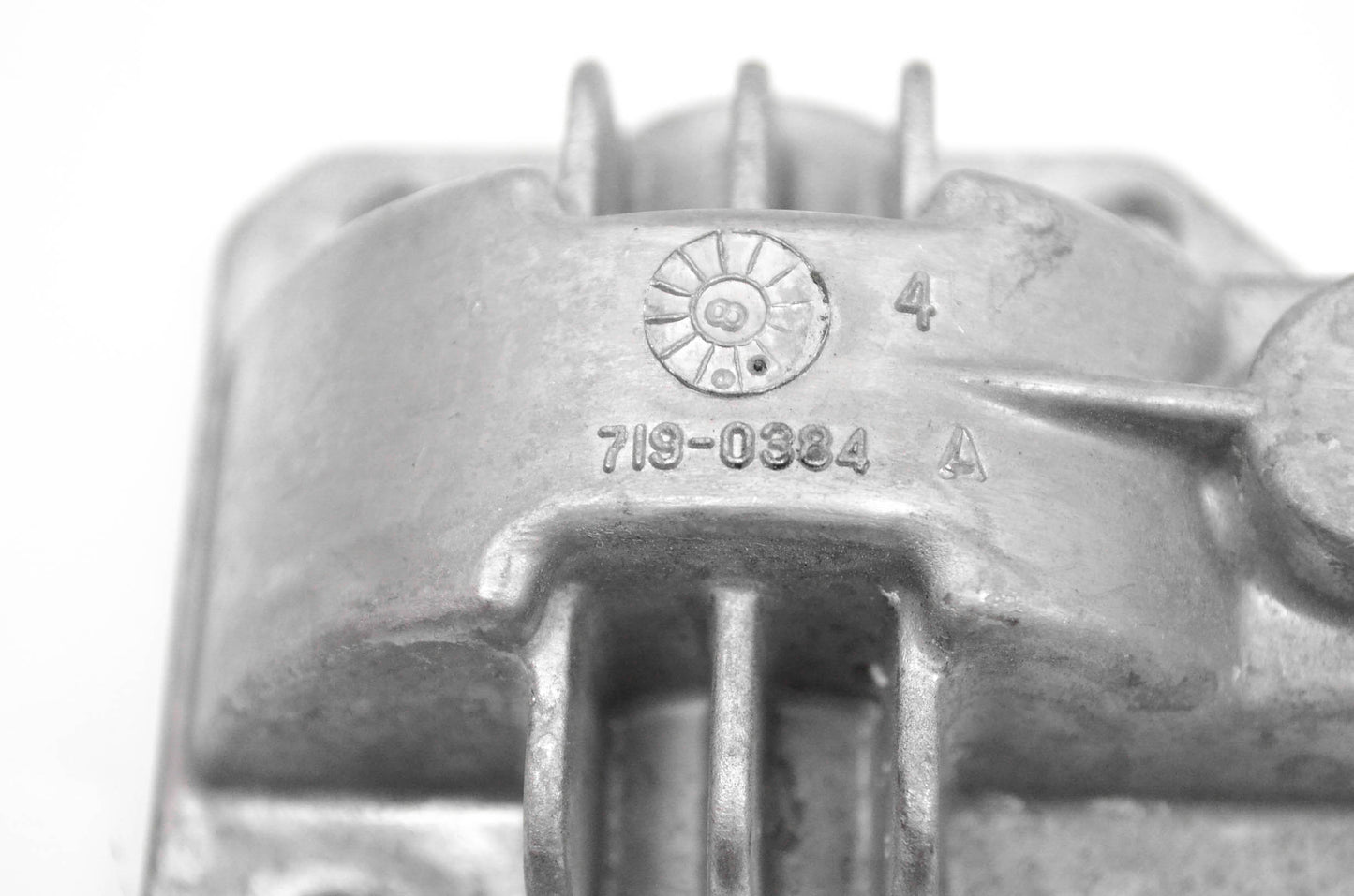 MTD 618-0299A, 719-0364 Lower Housing NOS