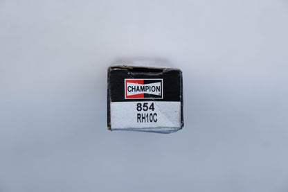 Champion RH10C, 854 Spark Plugs Qty 2 NOS