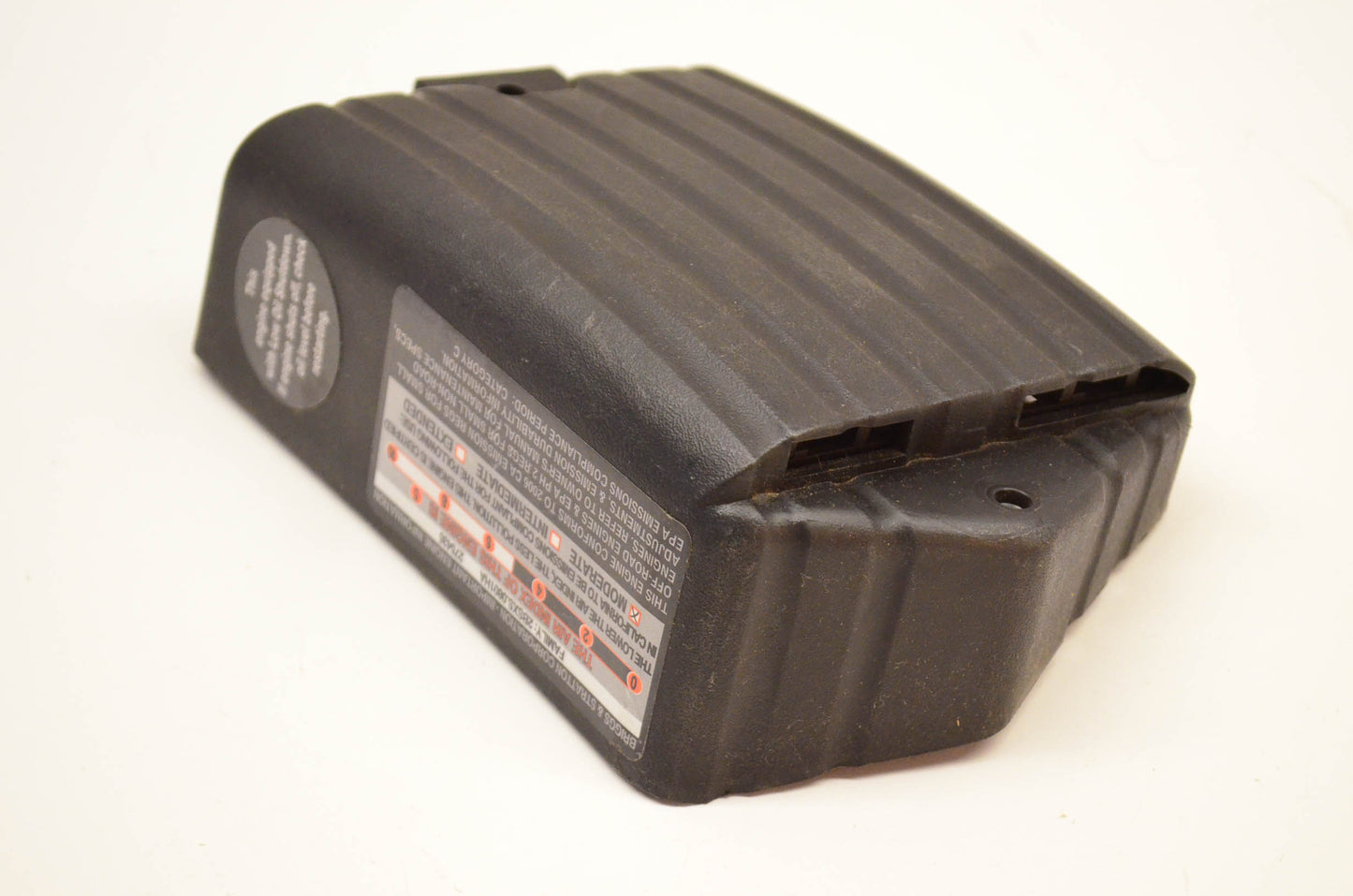 New OEM Briggs & Stratton 2BSXS.0801HA, 275435 Engine Cover NOS