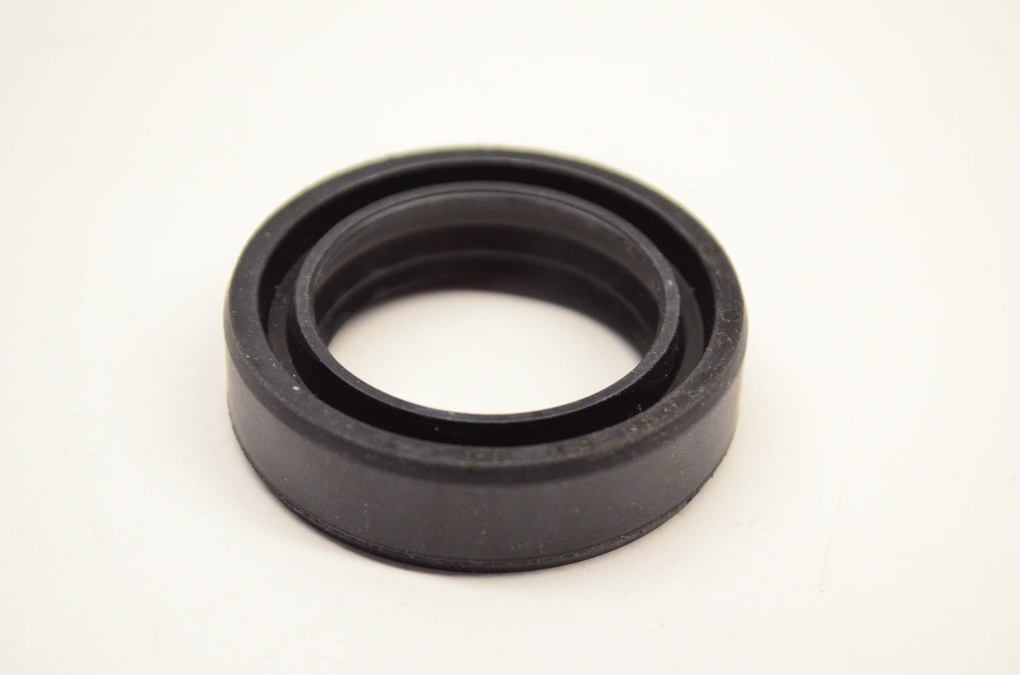 Aftermarket RSO 27 39 10.5, 27-04 Front Fork Oil Seal NOS
