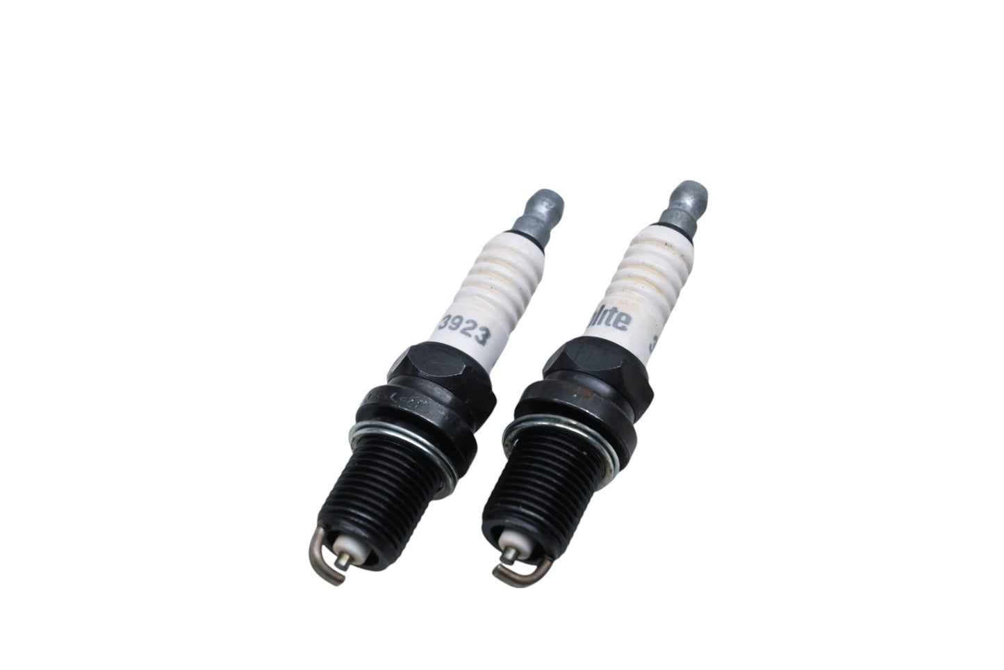 Autolite 3923 Spark Plugs Qty 2 NOS