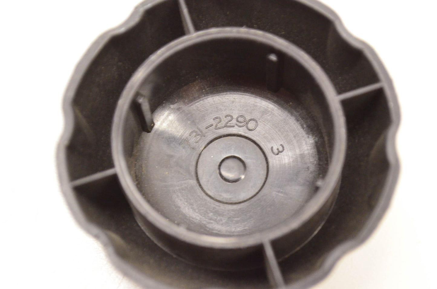 MTD 731-2290 Hub Cap NOS