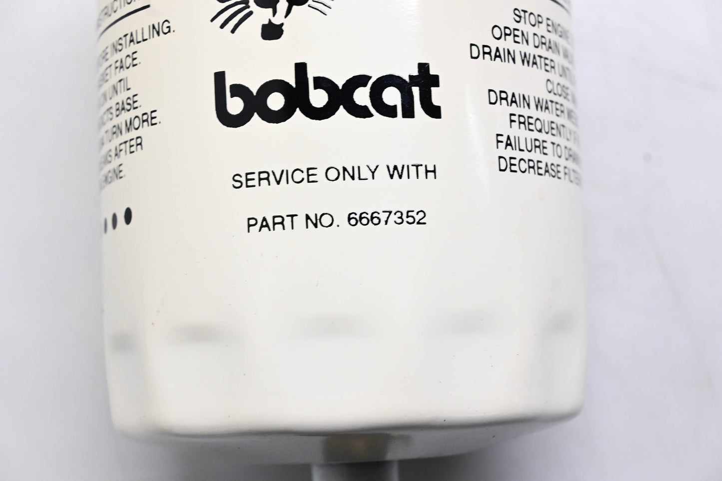 Bobcat 6667352 Engine Oil Filter NOS
