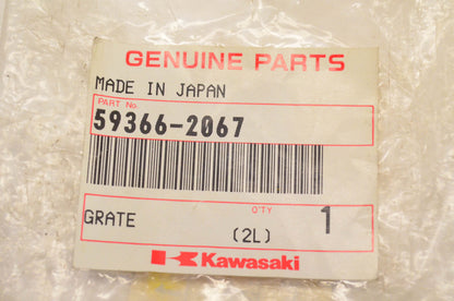 New OEM Kawasaki 59366-2067 Grate NOS