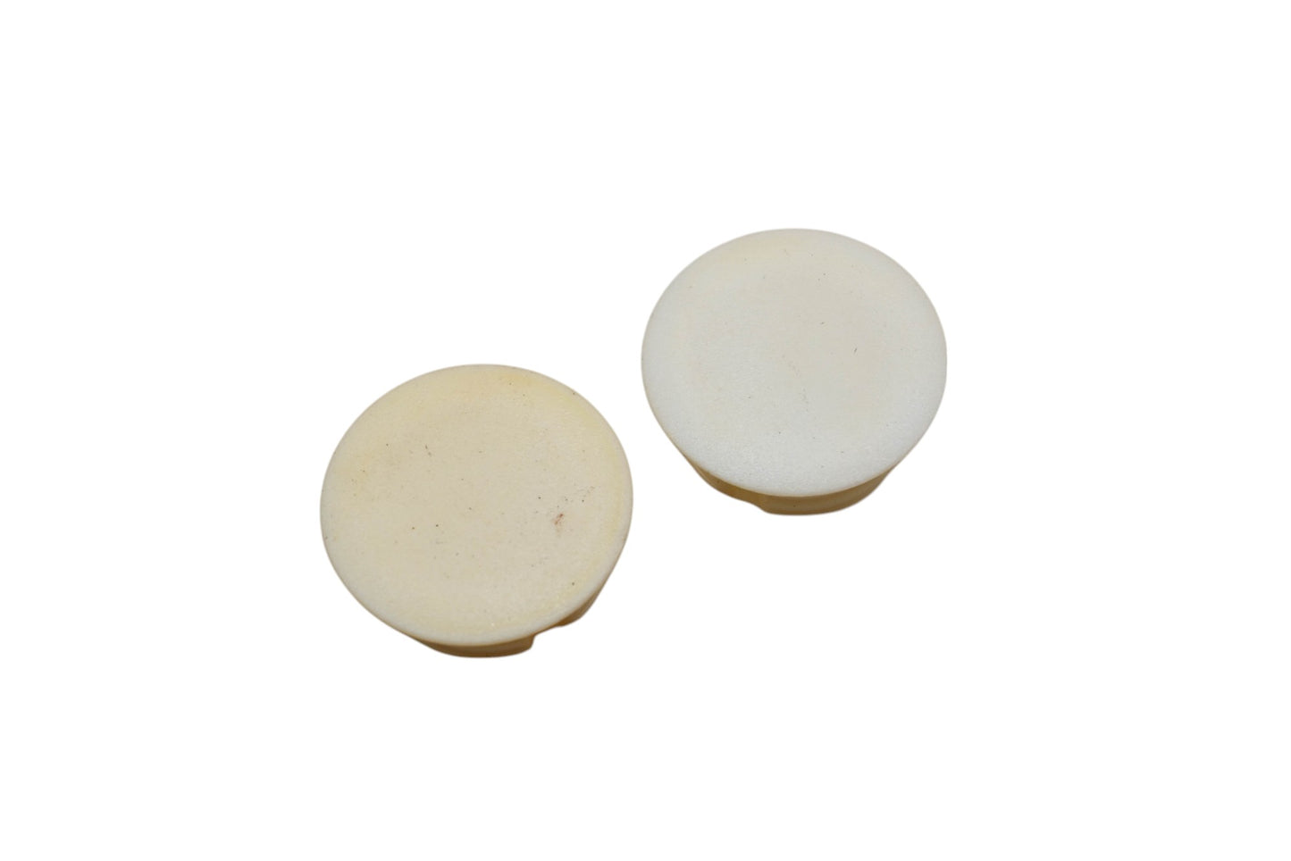 Aftermarket 33-01001 White Plastic Hole Plug Qty 2 NOS