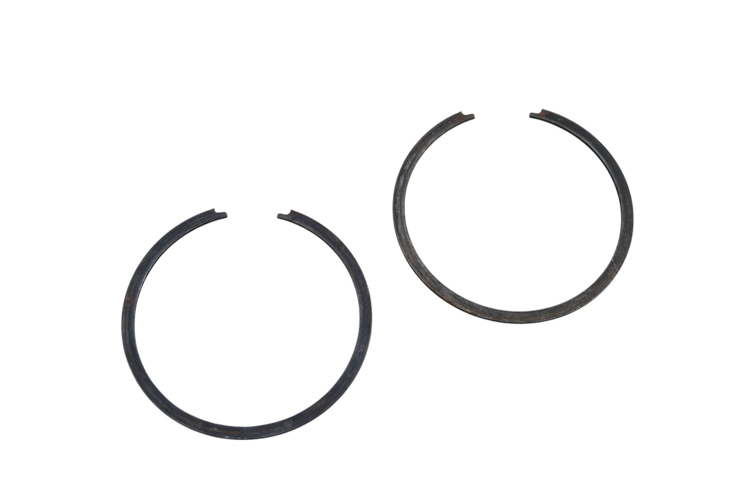 Hyster 37752 Snap Rings Qty 2 NOS