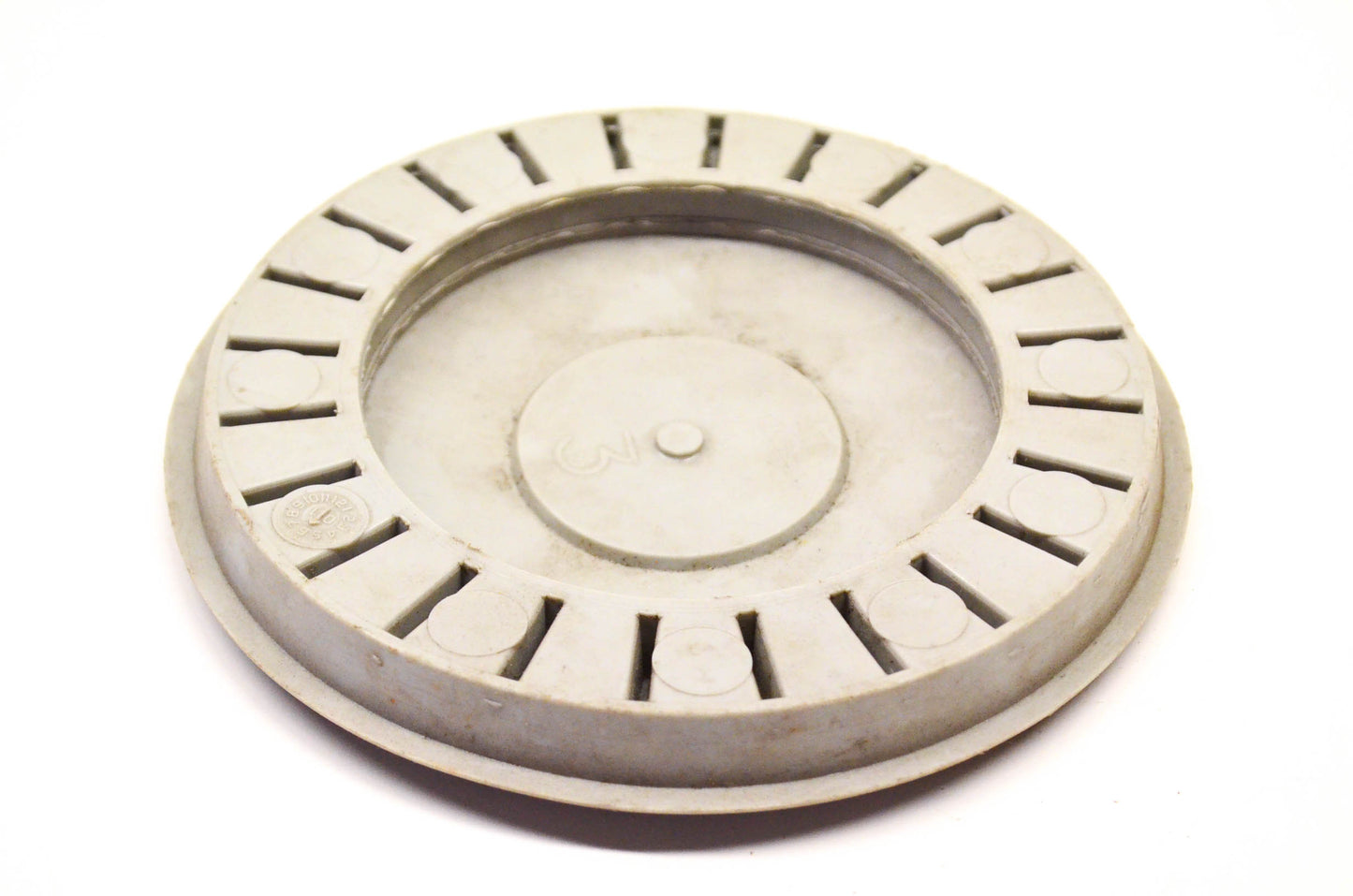MTD 731-0981-2, Y-731-1426, D06018 AC Push Mower Hub Cap NOS