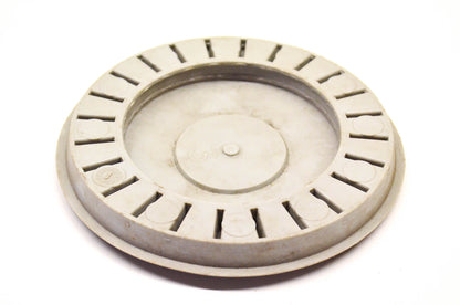 MTD 731-0981-2, Y-731-1426, D06018 AC Push Mower Hub Cap NOS