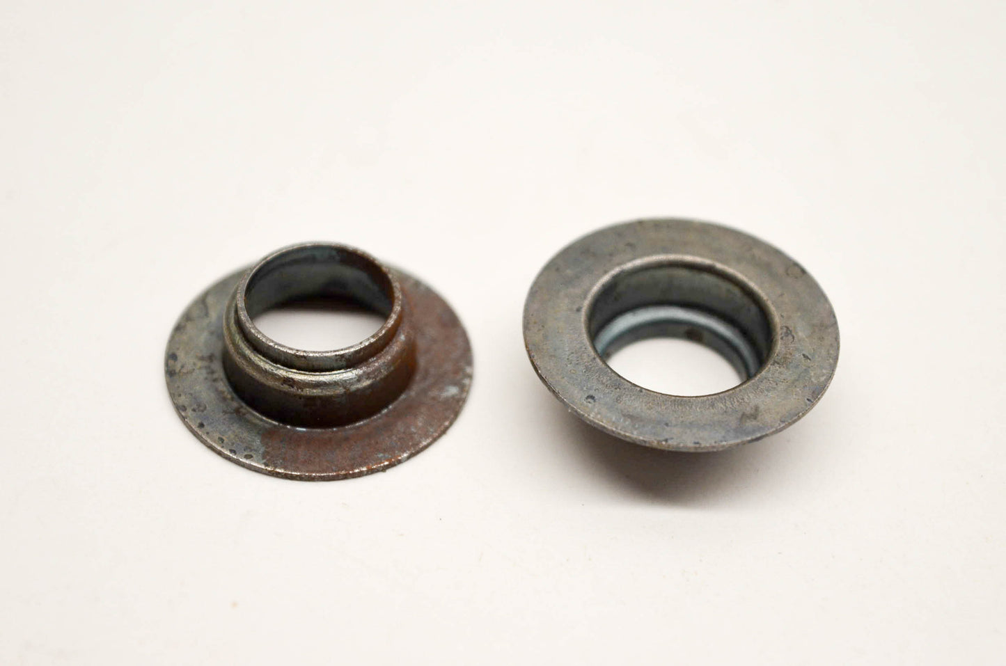 New OEM Polaris 5910194 Seat Valve Spring NOS