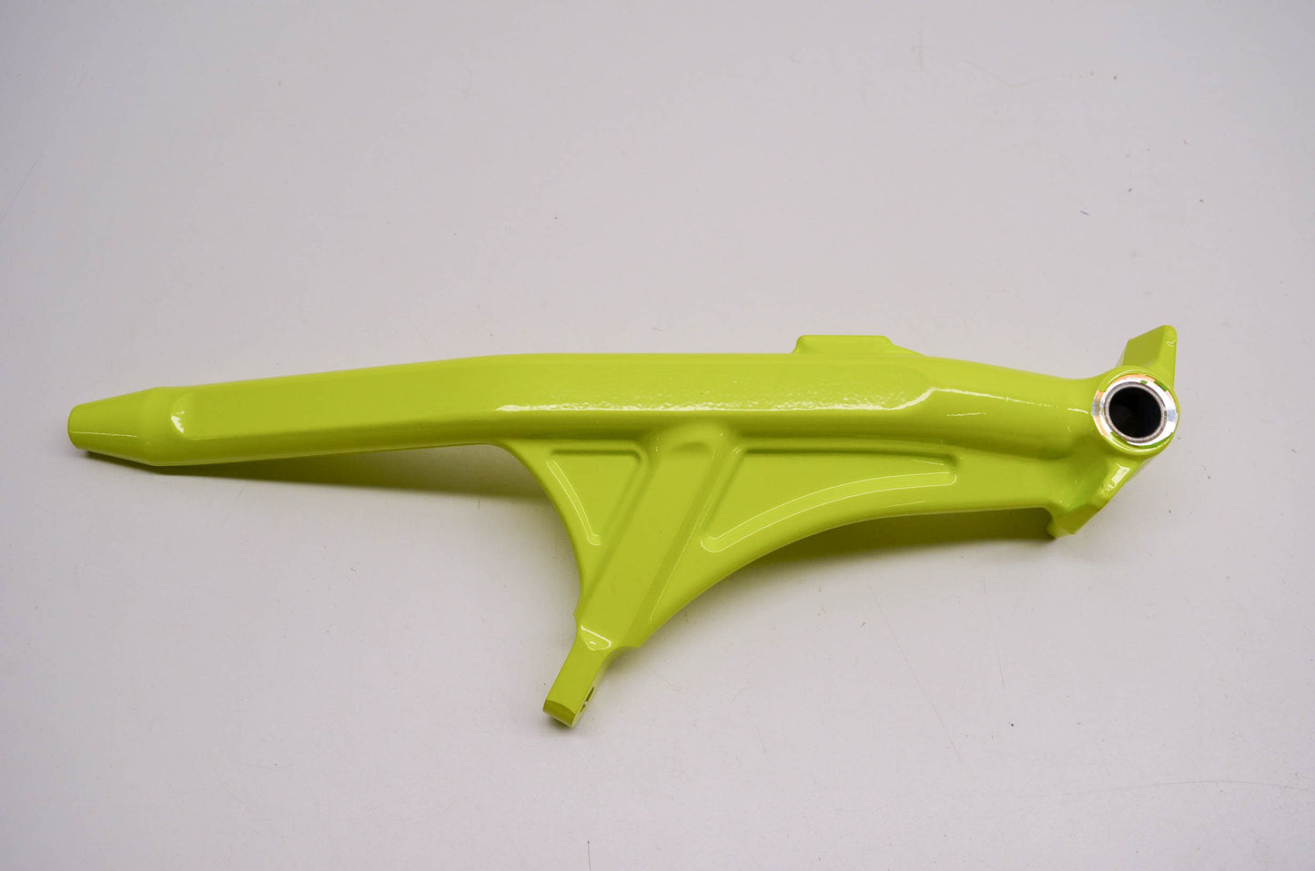 New OEM Yamaha 8KU-F3521-70-00 Knuckle Steering NOS