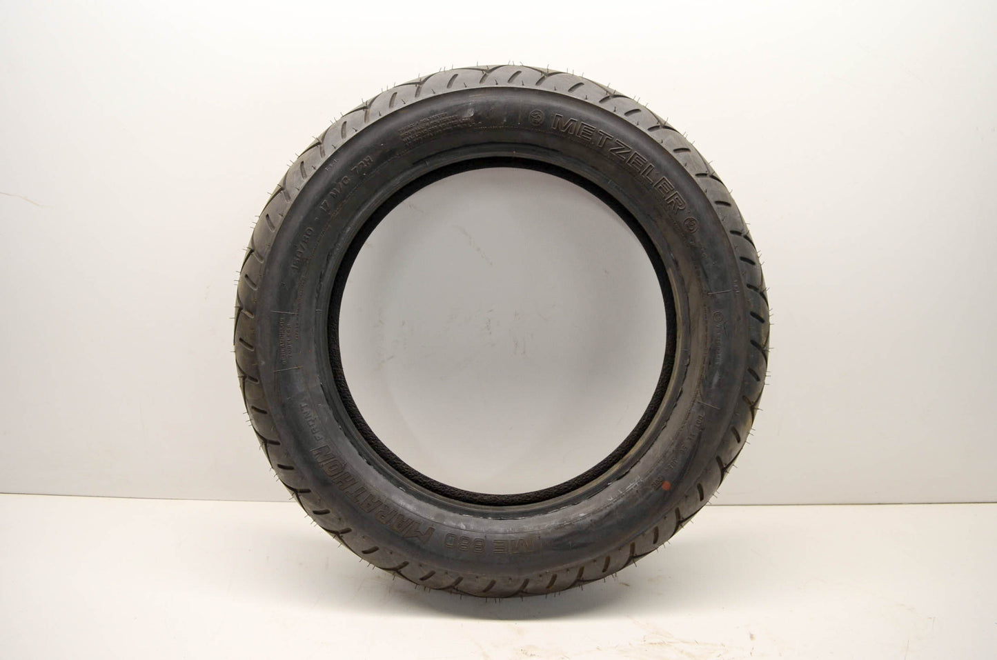 Metzeler 353318, 150/80-17M/CTL 72H ME880F, 17054-XE Front Tire Marathon 150/80-17M/CTL 72H NOS