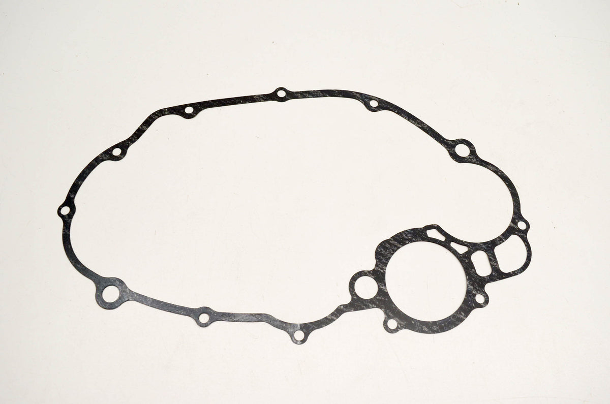 New OEM Yamaha 3HT-15462-01-00 Gasket Clutch Cover NOS