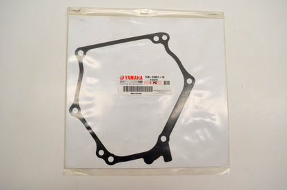 New OEM Yamaha 7CN-E5451-10-00 Gasket Crankcase NOS