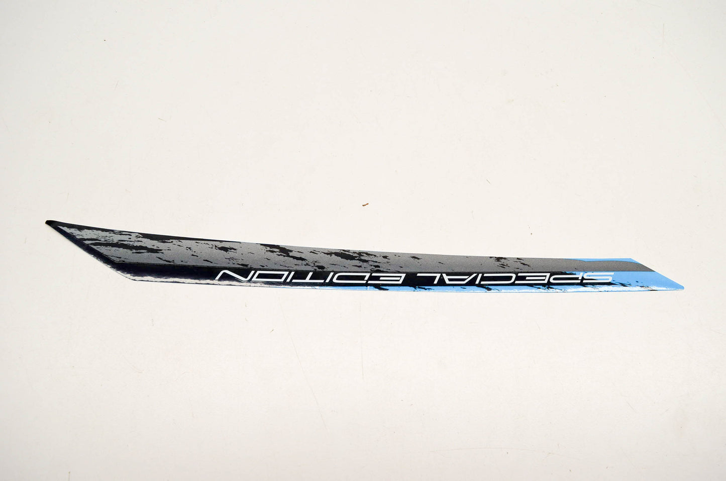 New OEM Yamaha B32-F165E-20-00 Graphic Front NOS