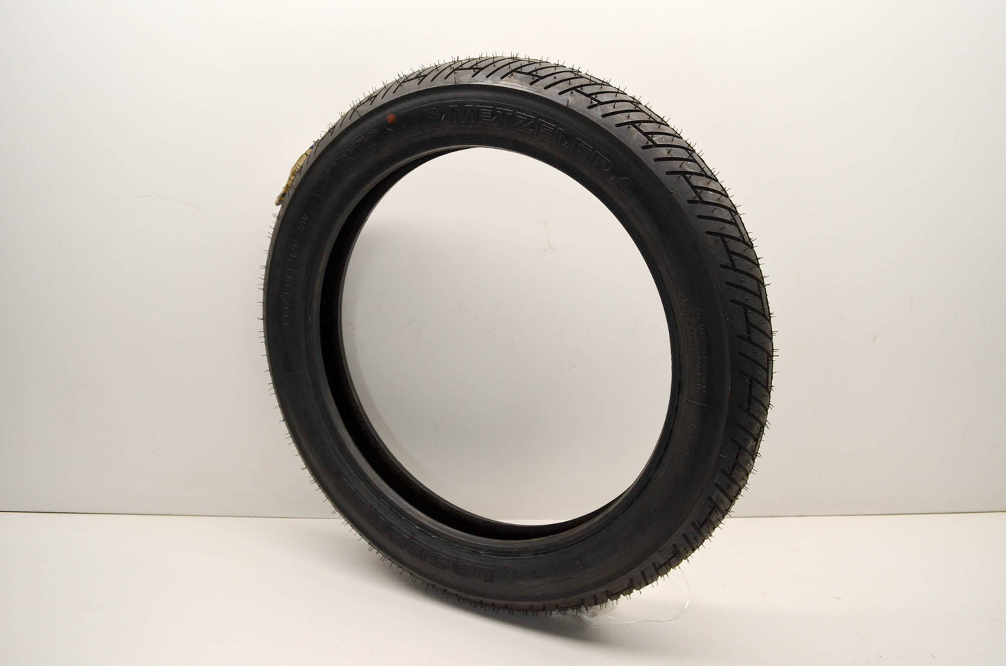 Metzeler 1534500, 100/90-18M/CTL 56V, 15299-XE Front Motorcycle Tire Lasertec 100/90-18 NOS