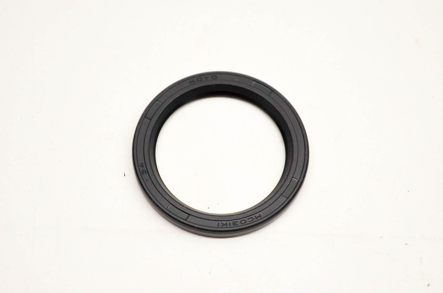 New OEM Yamaha 93101-31167 Oil Seal NOS