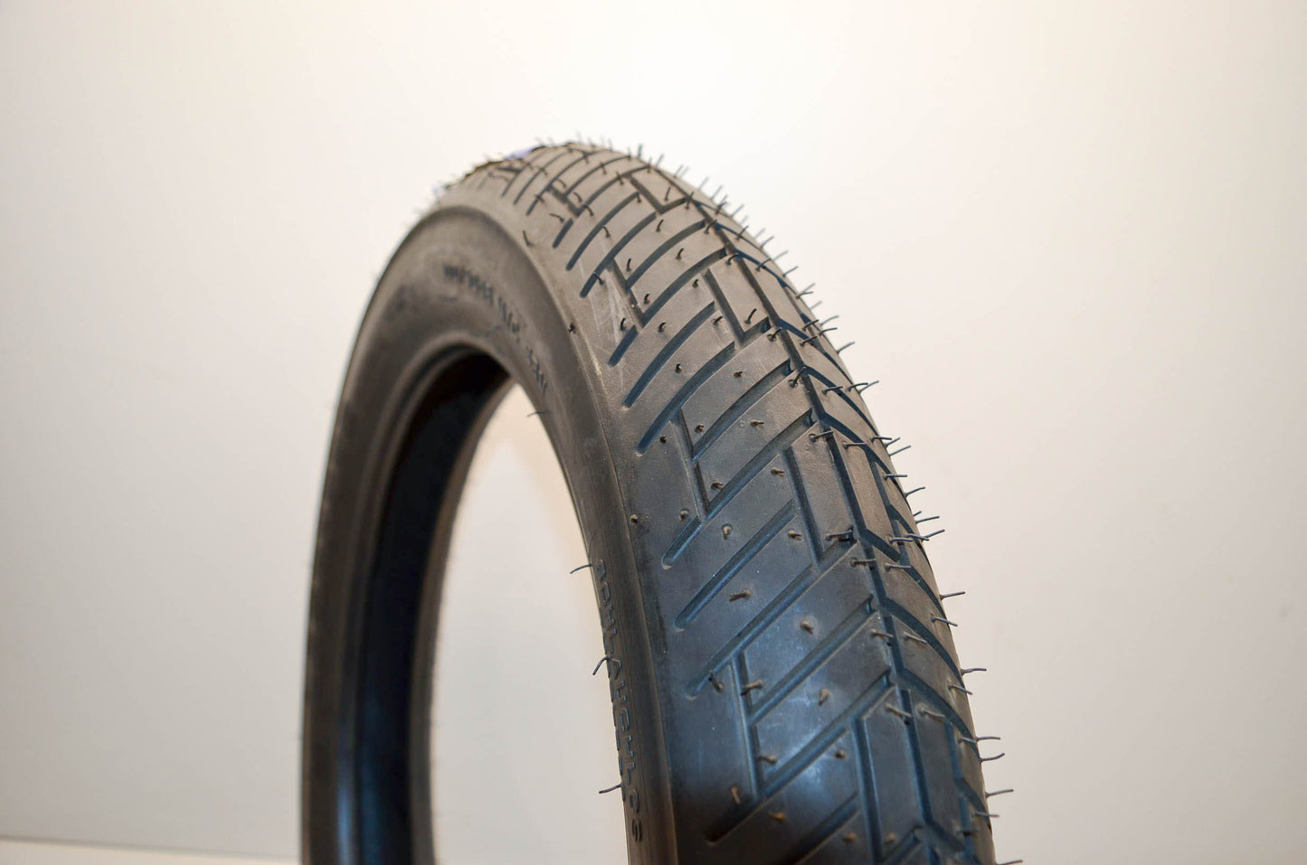 Metzeler 1534500, 100/90-18M/CTL 56V, 15299-XE Front Motorcycle Tire Lasertec 100/90-18 NOS