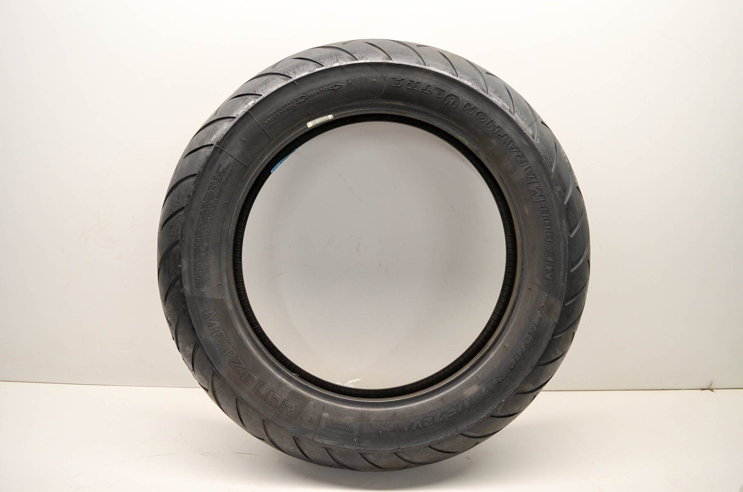 Metzeler 2680800, 150/80-R17 72V TL Front Tire Marathon 150/80-R17 72V TL NOS