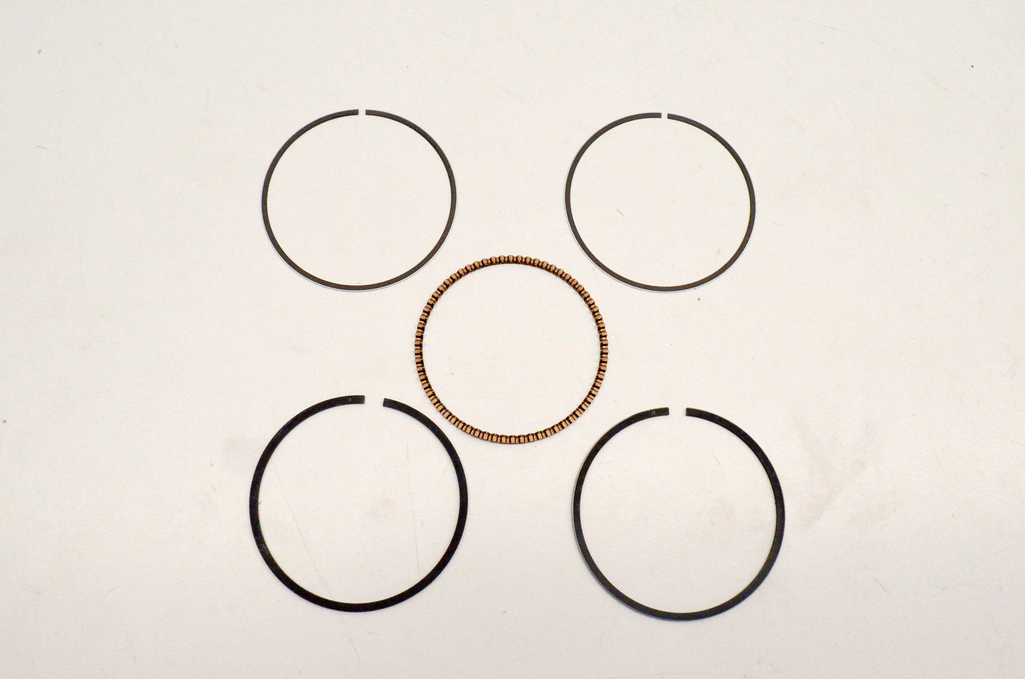 New OEM Yamaha 7D9-E1610-00-00 Piston Ring Set NOS