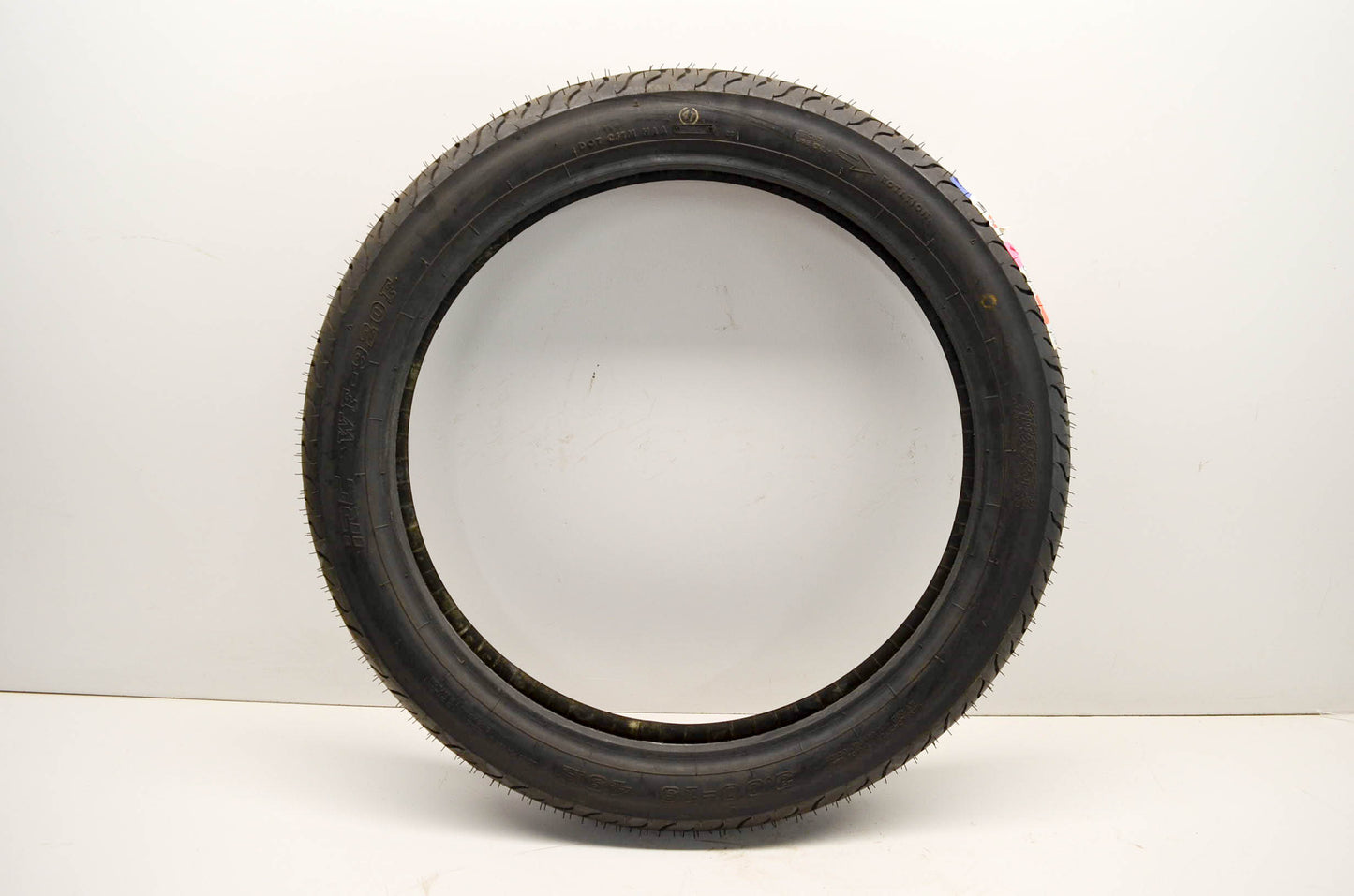 Wild Flare 301674, IRC 3.00-19 49H, 87-5524 Front Tire WF920 NOS