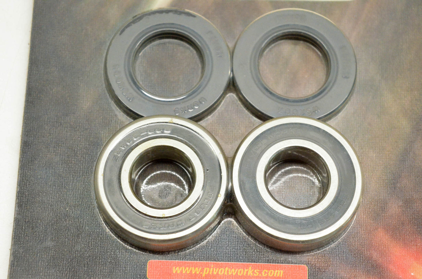 Pivot Works PWRWK-K05-521, RWKK05521, 4901195 Rear Wheel Bearing Kit NOS
