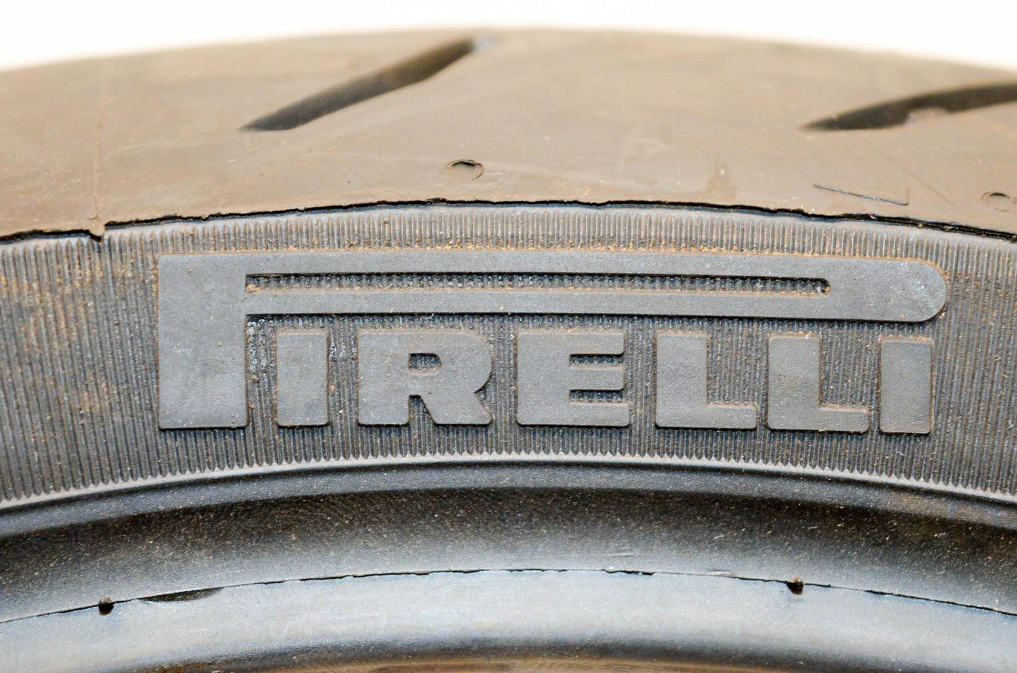 Pirelli 2069900, 100-70-R17W, 871-1131 Front Tire Diablo Rosso 100/70-17 NOS